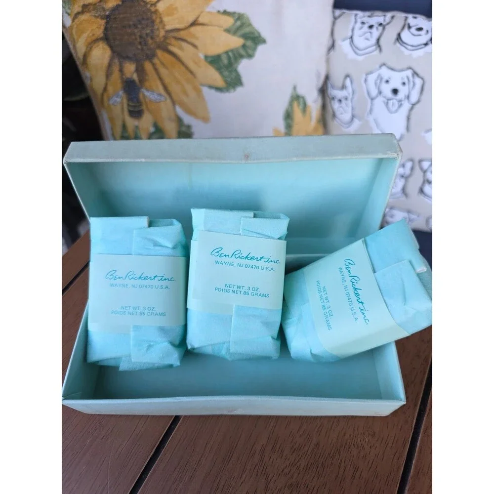 Vintage Benandré Luxury Perfumed Soaps Boxed Set 3 Soaps 3 oz each Ben Rickert